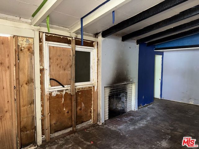 7716 Grove Street, Tujunga, CA 91042