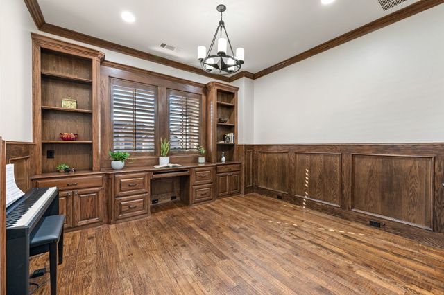 2404 Arbor Gate Lane, Colleyville, TX 76034