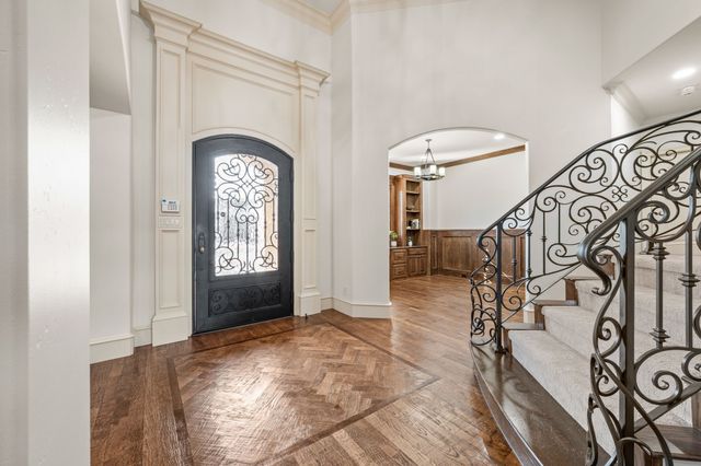 2404 Arbor Gate Lane, Colleyville, TX 76034