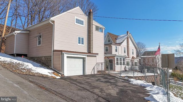 436 WHEELER ST, Pottsville, PA 17901