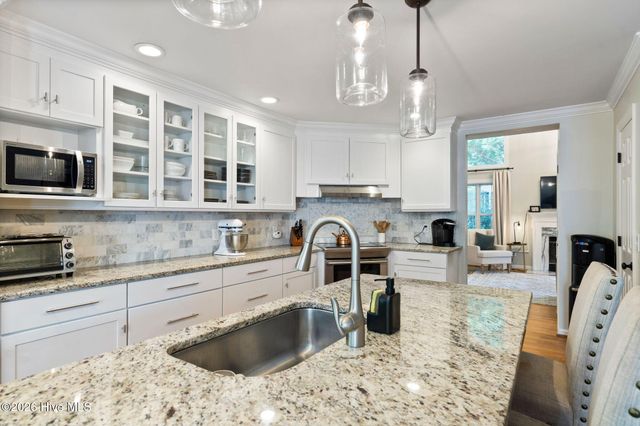 6411 Old Fort Road, Wilmington, NC 28411