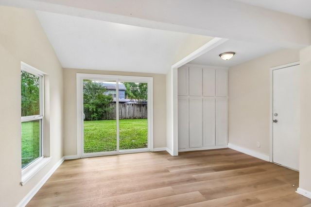 16214 Port O Call Street, Crosby, TX 77532