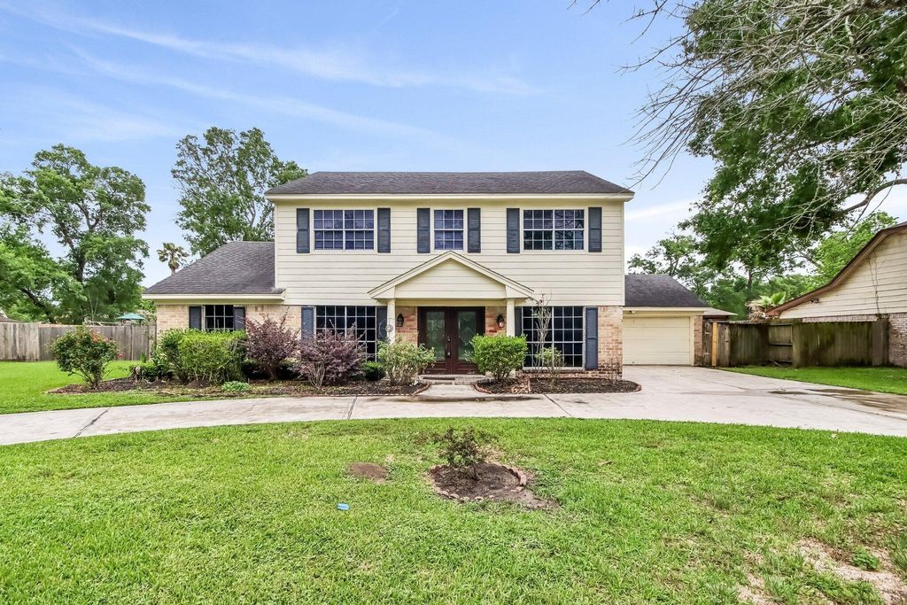 16214 Port O Call Street, Crosby, TX 77532