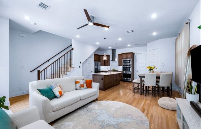 8128 Ardmore Court, Dallas, TX 75231