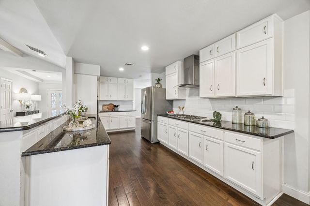 15935 Longvista Drive, Dallas, TX 75248