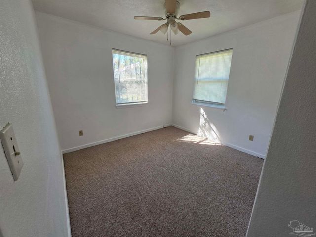 10 Archer Ave, Pensacola, FL 32505