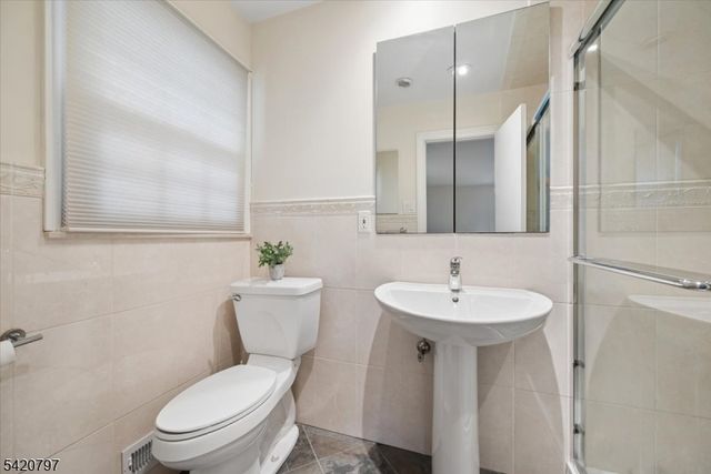 8 Bennington Rd, Morris Twp., NJ 07960