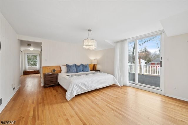 8 Bennington Rd, Morris Twp., NJ 07960