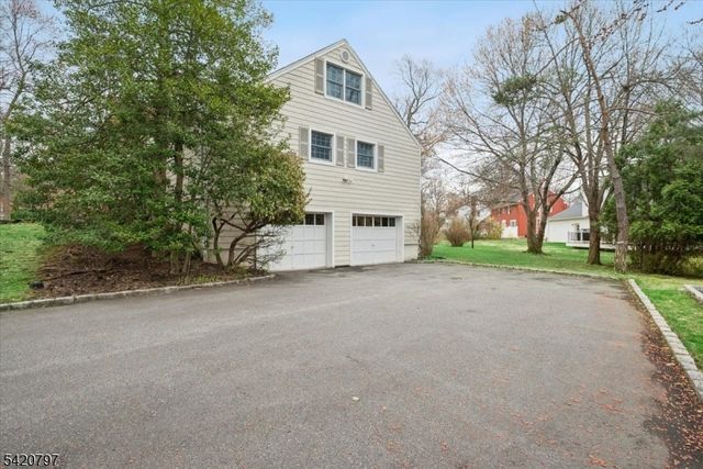 8 Bennington Rd, Morris Twp., NJ 07960