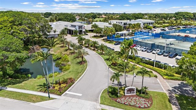 11158 Highland Cir, Boca Raton, FL 33428