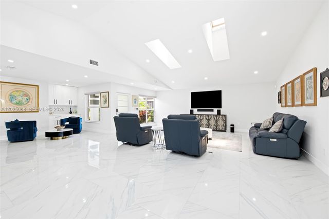 11158 Highland Cir, Boca Raton, FL 33428