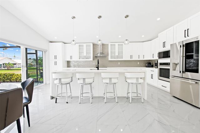 11158 Highland Cir, Boca Raton, FL 33428