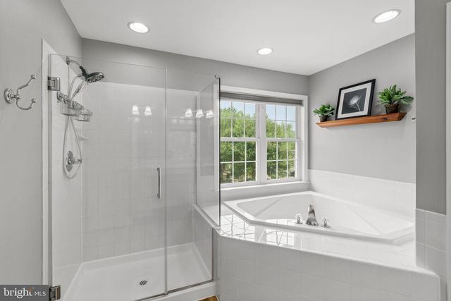 439 UNIVERSITY DR, Severn, MD 21144