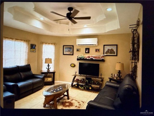 3508 N Palm Leaf Circle, Mission, TX 78574