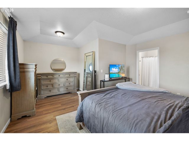 680 ANDRIAN Dr, Molalla, OR 97038