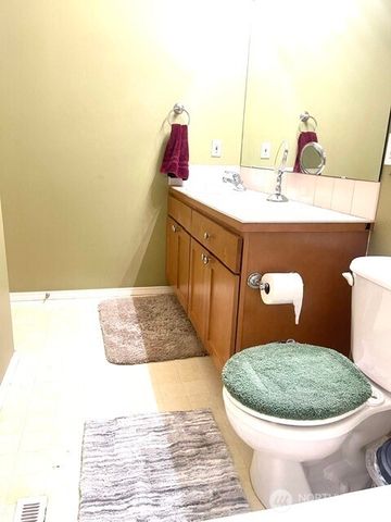 1506 225th Place SE, Sammamish, WA 98075