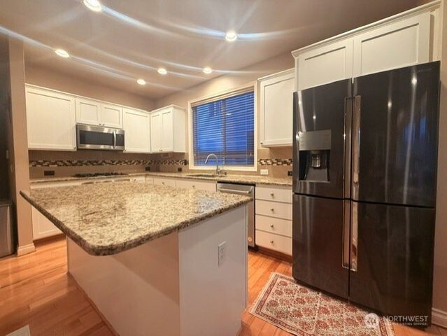 1506 225th Place SE, Sammamish, WA 98075