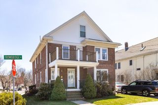 79 Trowbridge Street 1, Arlington, MA 02474