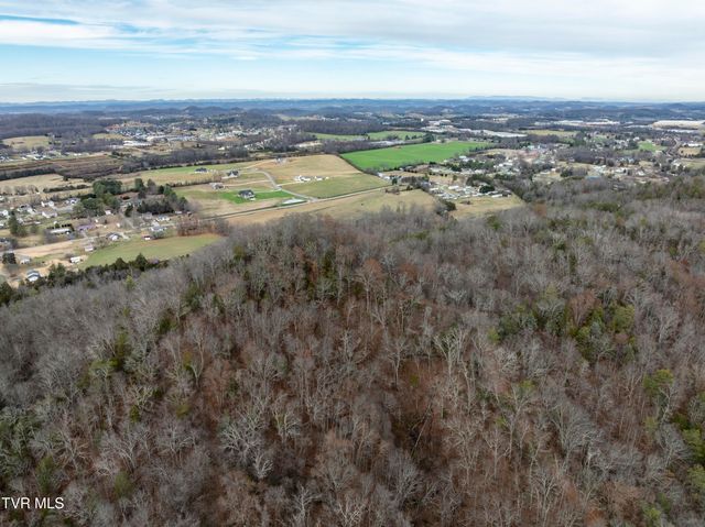 355 North Austin Springs Road, Piney Flats, TN 37686