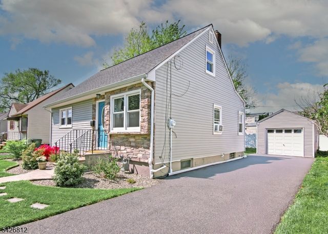 104 Hillcrest Ter, Roselle Boro, NJ 07203