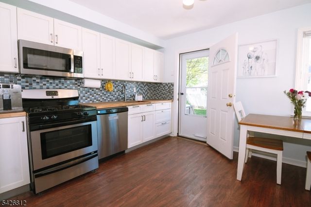 104 Hillcrest Ter, Roselle Boro, NJ 07203