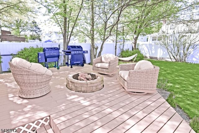 104 Hillcrest Ter, Roselle Boro, NJ 07203