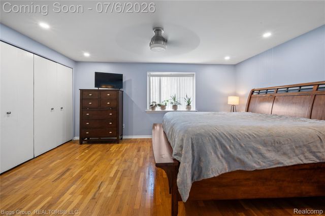 26207 Meadowbrook Way, Lathrup Village, MI 48076