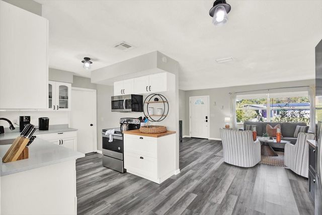 1241 12TH COURT SW, Largo, FL 33770