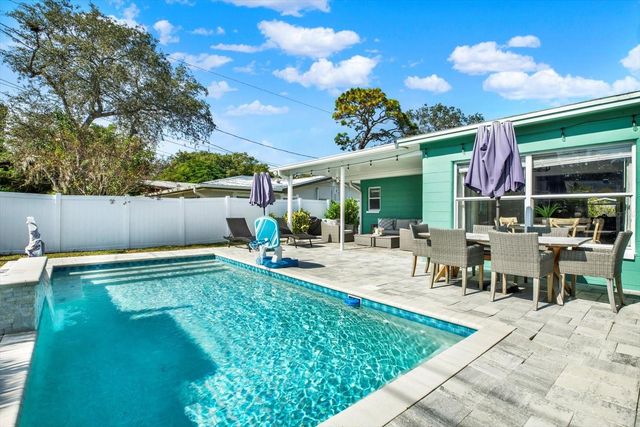 1241 12TH COURT SW, Largo, FL 33770