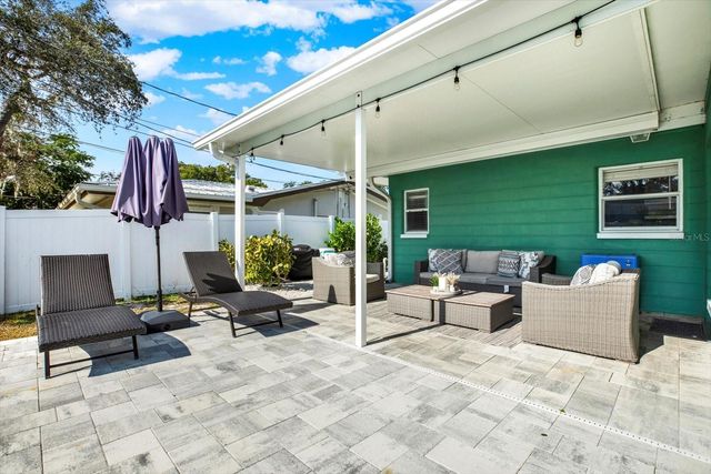 1241 12TH COURT SW, Largo, FL 33770