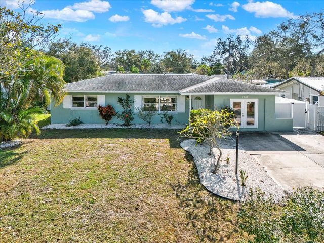 1241 12TH COURT SW, Largo, FL 33770