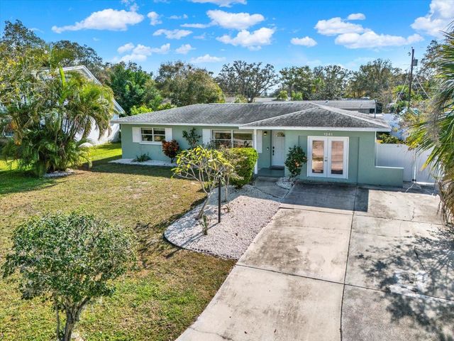 1241 12TH COURT SW, Largo, FL 33770