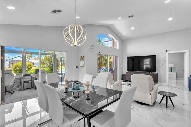 7791 Great Glen Circle, Delray Beach, FL 33446