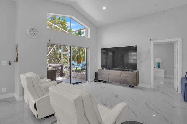 7791 Great Glen Circle, Delray Beach, FL 33446