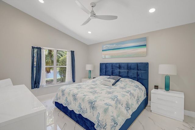 7791 Great Glen Circle, Delray Beach, FL 33446