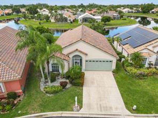 7791 Great Glen Circle, Delray Beach, FL 33446