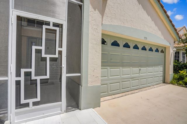 7791 Great Glen Circle, Delray Beach, FL 33446