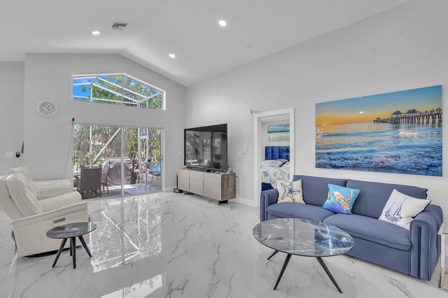 7791 Great Glen Circle, Delray Beach, FL 33446