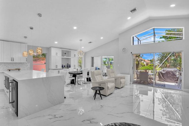 7791 Great Glen Circle, Delray Beach, FL 33446