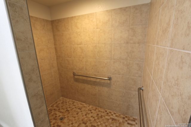 16020 Us Highway 87 W D-1, Adkins, TX 78101