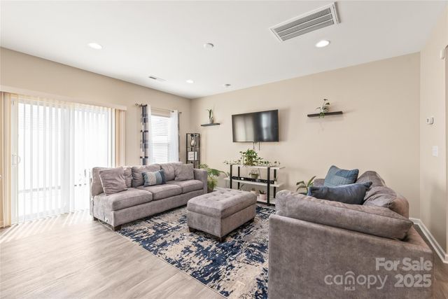 13221 Gadwal Pintail Drive, Charlotte, NC 28262