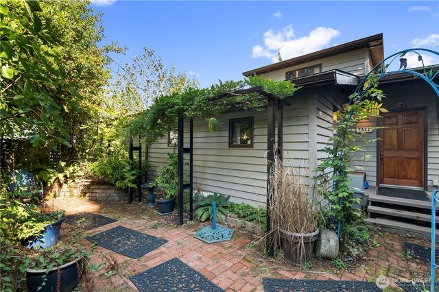 7411 Hermosa Beach Road, Tulalip, WA 98271