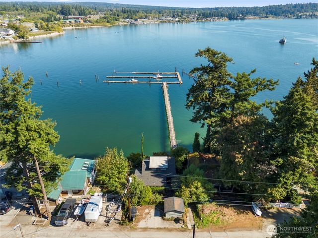 7411 Hermosa Beach Road, Tulalip, WA 98271