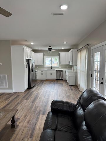 267 Creel Street, Hartford, AL 36344