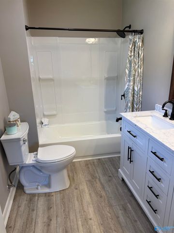 89 Woodland Avenue, Trinity, AL 35673