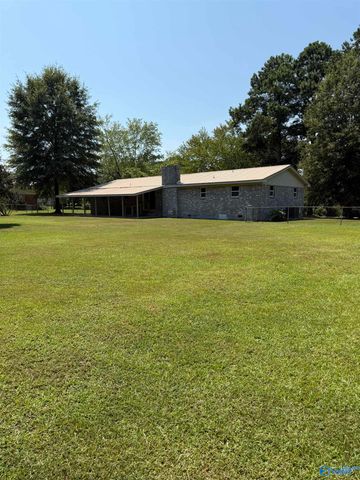 89 Woodland Avenue, Trinity, AL 35673