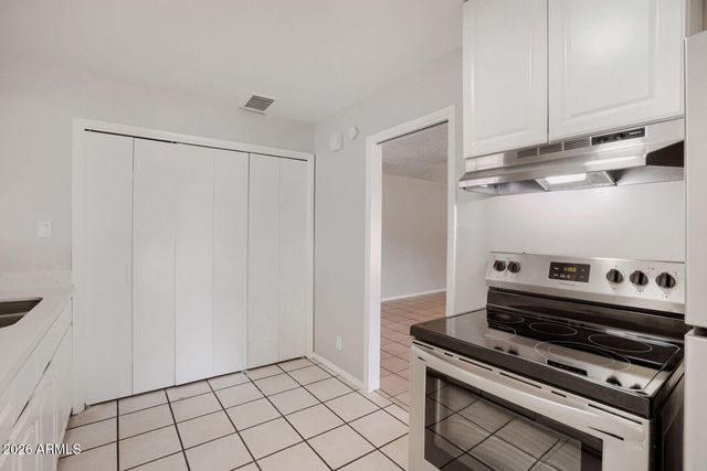 3205 W MARIPOSA Street, Phoenix, AZ 85017