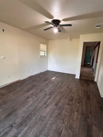 130 CR 3821, Wills Point, TX 75169