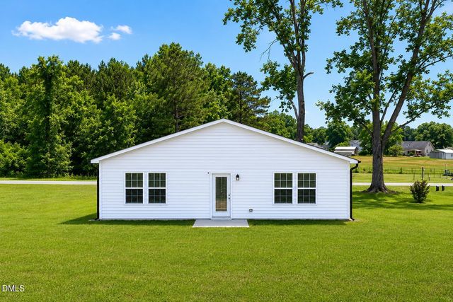95 Suhani Lane, Clayton, NC 27520