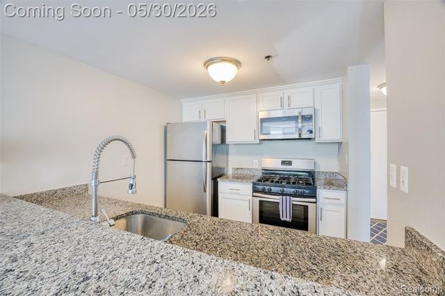 250 E Harbortown Drive 205, Detroit, MI 48207